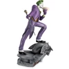 Kép 7/9 - DC Mega Joker 35 cm figura dioráma