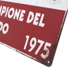 Kép 3/4 - Alfa Romeo Campione Del Mondo 1975 fémplakát 20 x 30 cm