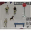 Kép 2/2 - AMERICAN DIORAMA SHERIFF figura szett modell 1:64