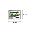 Kép 2/2 - Kawasaki "Riders Only" hűtőmágnes "Logo" 6 x 8 cm