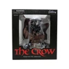 Kép 4/4 - A holló figuraszobor The Crow Rooftop Gallery dioráma 25 cm