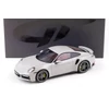 Kép 12/13 - Porsche 911 (992) Turbo S Coupe Chalk szürke 2020 modell autó 1:18