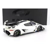 Kép 5/15 - Koenigsegg Jesko Crystal fehér 2019 modellautó 1:12