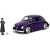 Kép 3/11 - Wednesday Addams & Volkswagen Beetle lila modellautó 1:24
