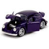 Kép 8/11 - Wednesday Addams & Volkswagen Beetle lila modellautó 1:24