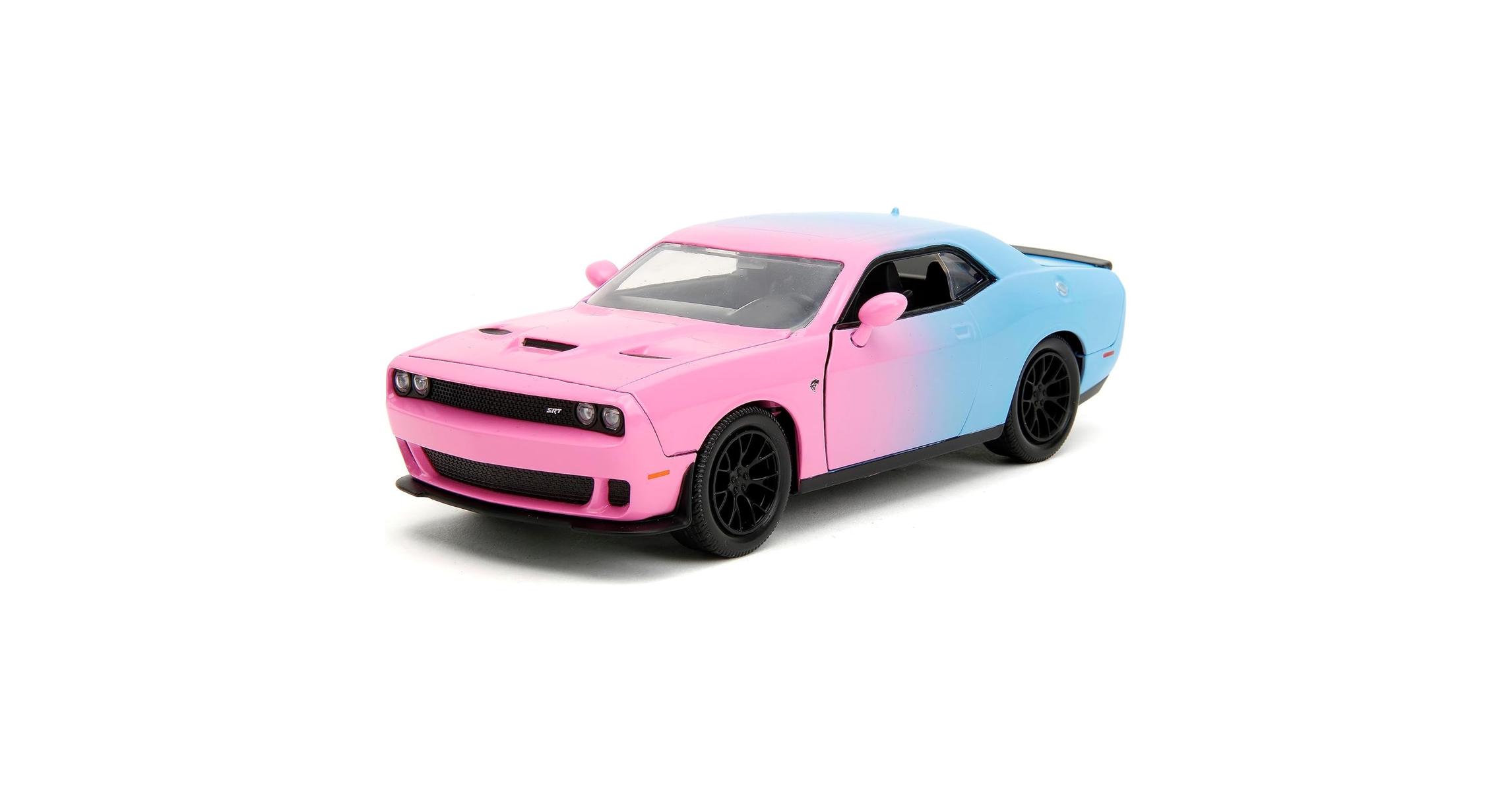 Pink Slips 2015 Dodge Challenger SRT Hellcat rózsaszín/kék modell autó