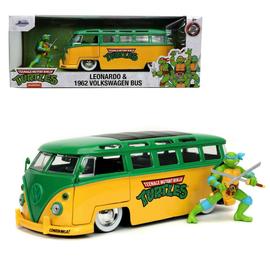 LEONARDO & 1962 VOLKSWAGEN BUS szett modell autó 1:24