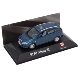 Seat Altea XL blue Dealer packaging modell autó 1:43