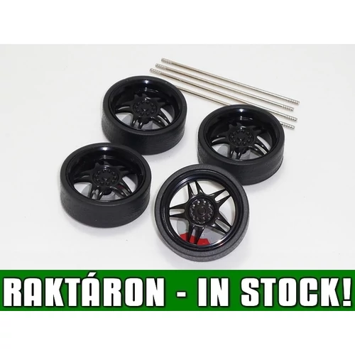 2013wheels1182004bkw5fekkerekszett001.jpg