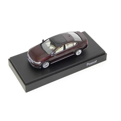 2015vwpassatlrkd3yvwpasscrred001.jpg