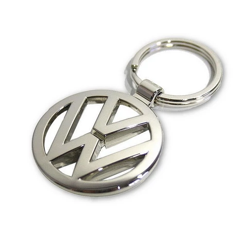2017000087908vwcromkt001.jpg