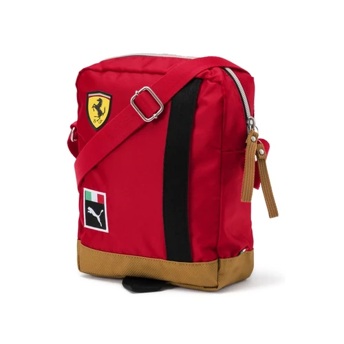 201807550101FerrariKisTaska001.jpg