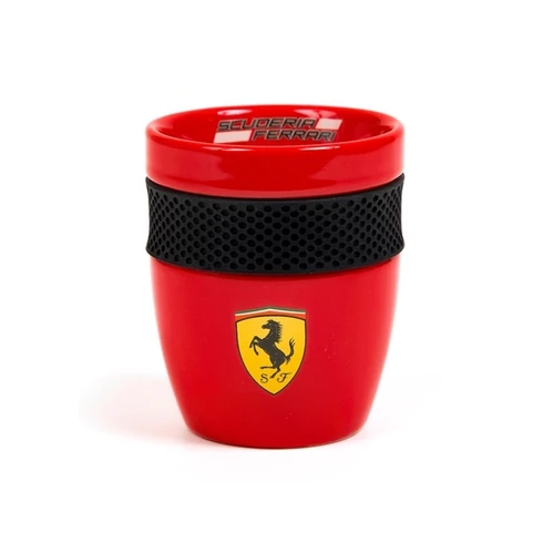 2018130181051-600ScuderiaFerrariBogrePiros001.jpg