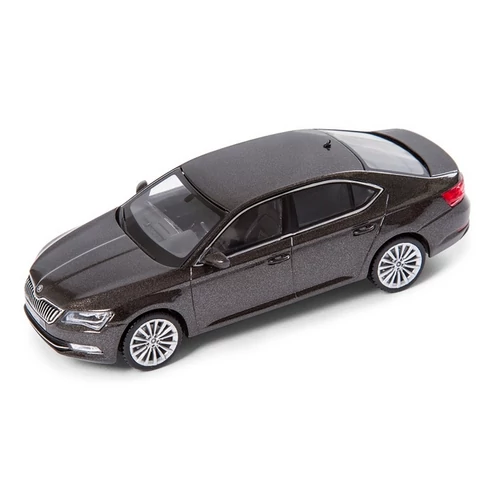 2018skoda3V0099300F8Vmbro001.jpg