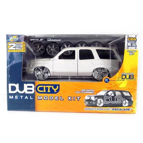 2019JADA55637W2002CADILLACESCALADE001.jpg