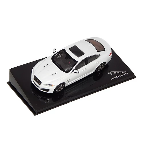 2019ix141280wjaguarxfrpolarisw001.jpg