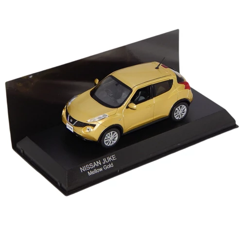Nissan Juke Mellow Gold modell autó 1:43